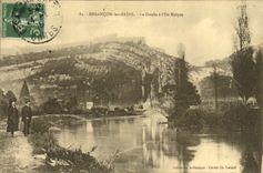 CPA Besancon les Bains Le Doubs a l'Ile Malpas 