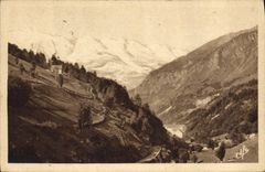 CPA Bareges La Route des Pyrenees Entree de Bareges a la descente du Tourmalet et l'Hopital Militair