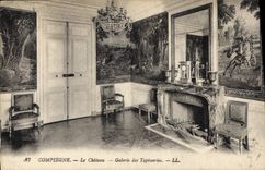 CPA Compiegne Le Chateau Galerie des Tapisseries 