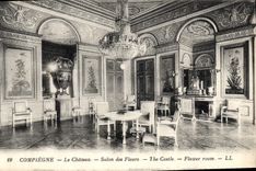 CPA Compiegne le Chateau Salon des Fleurs 
