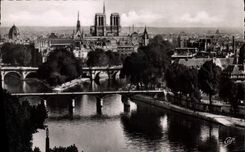 CPA Paris vue generale de la Cite 