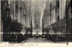 CPA Amiens la Cathedrale les Stalles 