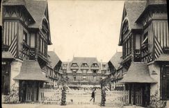 CPA Deauville L'entree du Normandy hotel