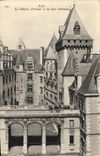 CPA Pau le Chateau Portiques et la Cour d'Honneur 