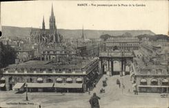 CPA Nancy vue panoramique sur la place de la Carriere 