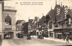 CPA Deauville Plage Fleurie rue du Casino et entree du Casino 