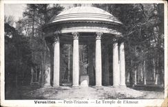 CPA Versailles Petit Trianon Le Temple d'Amour 
