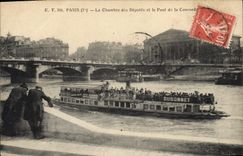 CPA Paris La Chambre des Deputes et le Pont de la Concorde Bateau Dubonnet