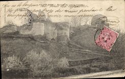 CPA Cluis Ruines du vieux Chateau 