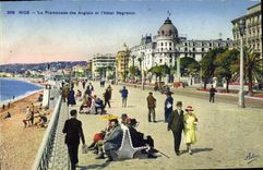 CPA Nice La Promenade des Anglais et l'Hotel Negresco 