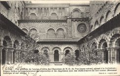 CPA Le Puy Vue generale de l'ancien Cloitre des Chanoines de ND de Puy 