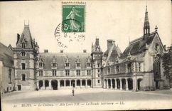 CPA Blois Le Chateau Aile Louis XII La Facade interieure 