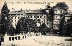 CPA Blois L et C le Chateau Mon Hist Aile Francois Ier Construite par Francois Ier de 1516 1525 