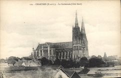 CPA Chartres E et L la Cathedrale Cote Nord 