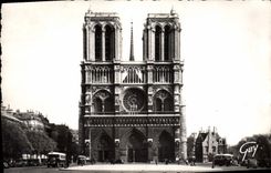 CPA Paris et ses Merveilles Cathedrale Notre Dame et la Porvis 1163 1260 