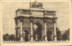 CPA Paris le Carrousel 