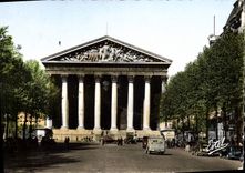 CPA Paris la Rue Royale et l'Eglise de la madeleine 