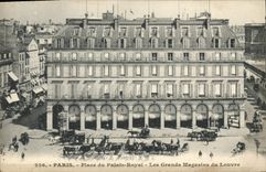 CPA Paris Place du Palais Royal les Grands Magasins du Louvre 