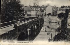 CPA Chartres le Pont du Massacre 