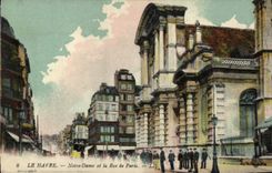 CPA Le Havre Notre Dame et la Rue de Paris 