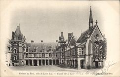 CPA Chateau de Blois Aile de Louis Ier Facade sur la Cour 