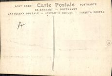 CPA Chartres La Rue du Bourg 