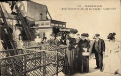 CPA Marseille Ascenseurs de N D de la Garde l'Arrivee 