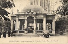 CPA Marseille Ascenseurs de N D de la Garde Gare de depart 