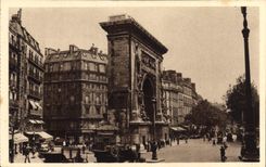 CPA Paris La Porte Saint Denis et Les Grands Boulevards Boulevard Bonne Nouvelle 