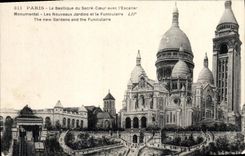CPA Paris La Basilique du Sacre Coeur avec l'Escalier Monument Les Nouveaux Jardins et le Funiculair