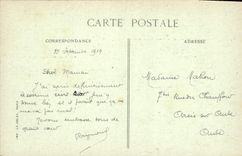 CPA Paris Le Pantheon et la Statue de Jean Jacques Rousseau