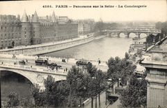 CPA Paris Panorama sur la Seine La Conciergerie 