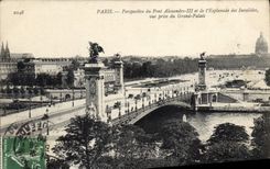 CPA Paris Perspective du Pont Alexandre III et des Palais 