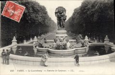 CPA Paris le Luxembourg Fontaine de Carpeaux 