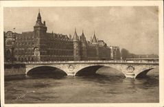 CPA Paris en Flanant le Palais de Justice et le Pont au Change 