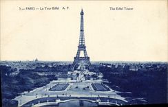 CPA Paris la Tour Eiffel 