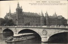 CPA Paris la Conciergerie Sainte Chapelle Tours de l'Horloge de Cesar d'argent et de Roubec XIII et 