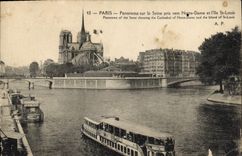 CPA Paris Panorama sur la Seine pris vers Notre Dame et l'Ile St Louis Bateau