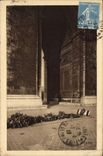 CPA Paris La Tombe du Soldat Inconnu Sous l'Arc de Triomphe 