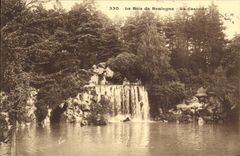 CPA Le Bois de Boulogne La Cascade 