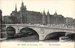 CPA Paris La Conciergerie Bateau