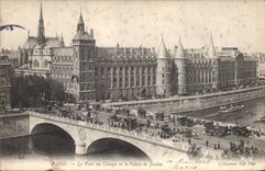 CPA Paris Le Pont du Change et le Palais de Justice 