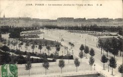 CPA Paris Les nouveaux Jardins du Champ de Mars 