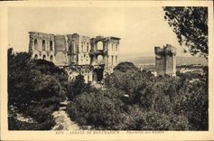 CPA Abbaye de Montmajour Ensemble des Ruines 