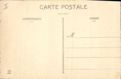 CPA Les Hautes Pyrennes Gavarnie Le Gave Le Cirque vue du Village 