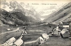 CPA Pyrenees Village de Gavarnie 