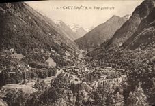CPA Cauterets Vue generale 