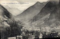 CPA Cauterets Hautes Pyrenees Vue generale 