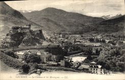 CPA Lourdes Le Chateau et les Montagues 