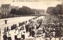 CPA Lourdes Benediction des Malades 